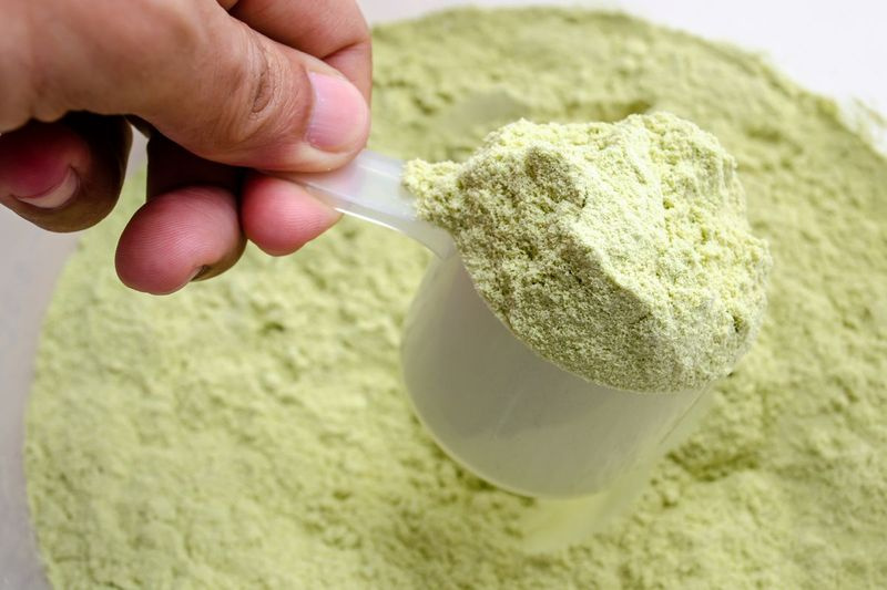 Doplnky môžu dodať šmrnc všetkému od smoothies a cereálií až po polievky a dusené jedlá.
