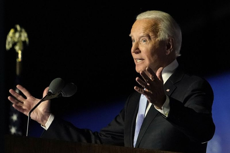 Prezydent elekt Joe Biden przemawia w sobotę do kibiców w Wilmington w stanie Del.