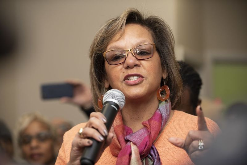 La representante estadounidense Robin Kelly en marzo de 2019.