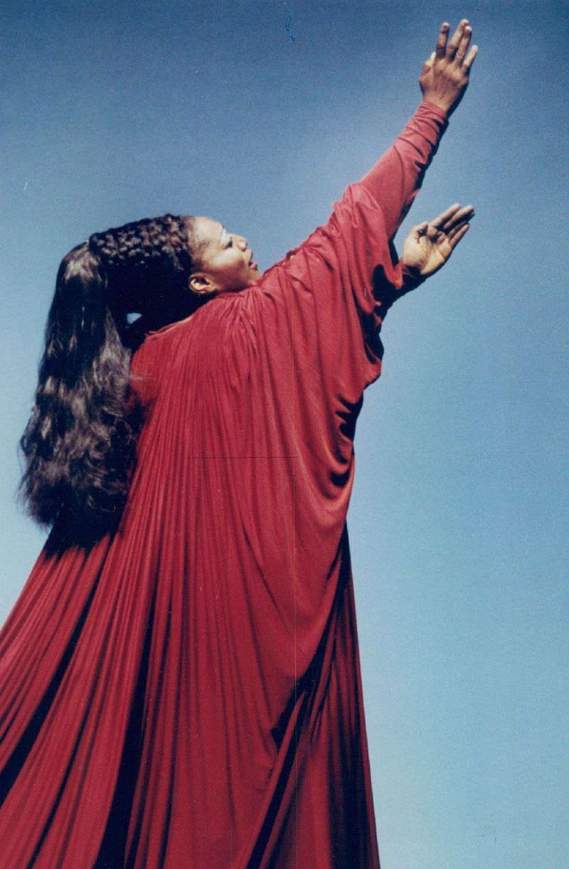 Jessye Norman joacă rolul principal din Alceste la Lyric Opera în 1990.