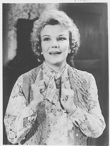 Nanette Fabray protagonizó On Golden Pond en 1998 en Theatre at the Center en Munster, Indiana | Foto de archivo
