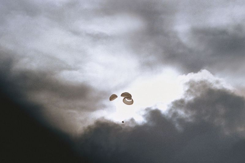 Sur cette photo du 17 avril 1970 mise à disposition par la NASA, le module de commande transportant l