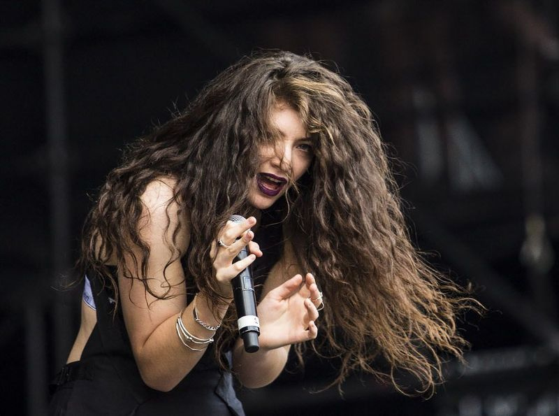 Lorde (vist i forestilling på den første dagen av Lollapalooza i 2014) kommer tilbake til festivalen i år. | Alex Wroblewski / Sun-Times