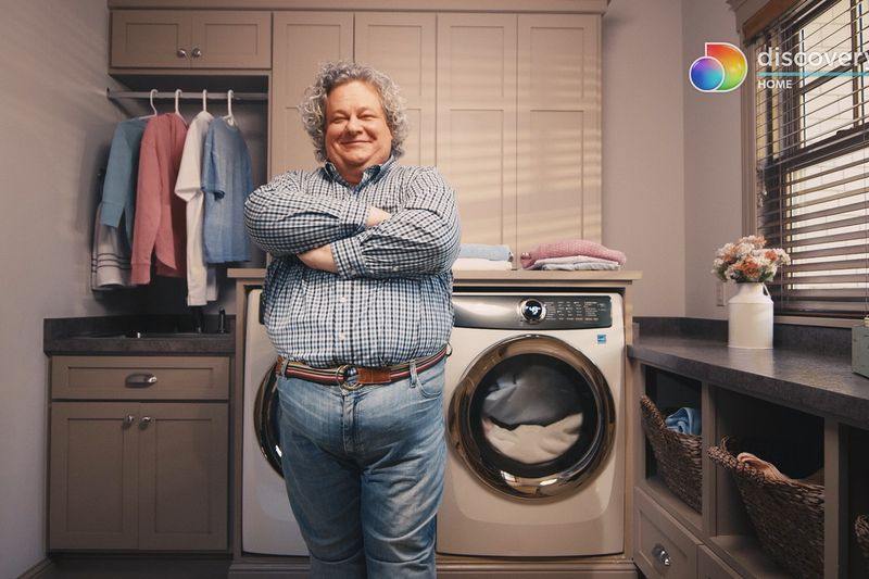 Patric Richardson hraje v novém seriálu HGTV The Laundry Guy.