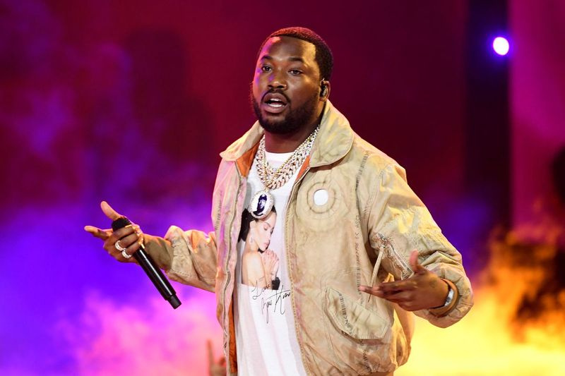 Meek Mill se presenta en el escenario de los Premios BET 2019 el 23 de junio de 2019 en Los Ángeles, California. (Foto de Kevin Winter / Getty Images)