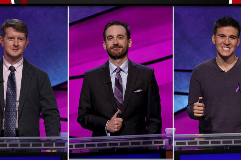 Ken Jennings (din stânga), Brad Rutter și James Holzhauer vor concura într-un „Jeopardy! Cel mai mare turneu din toate timpurile.