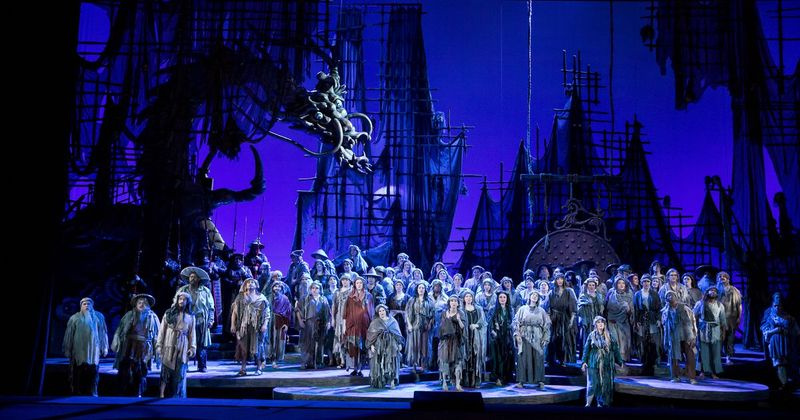 Rollelisten i den lyriske operaproduksjonen av Puccinis Turandot. | Todd Rosenberg fotografi