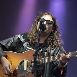 The War on Drugs uppträder. | Colin Boyle/Sun-Times