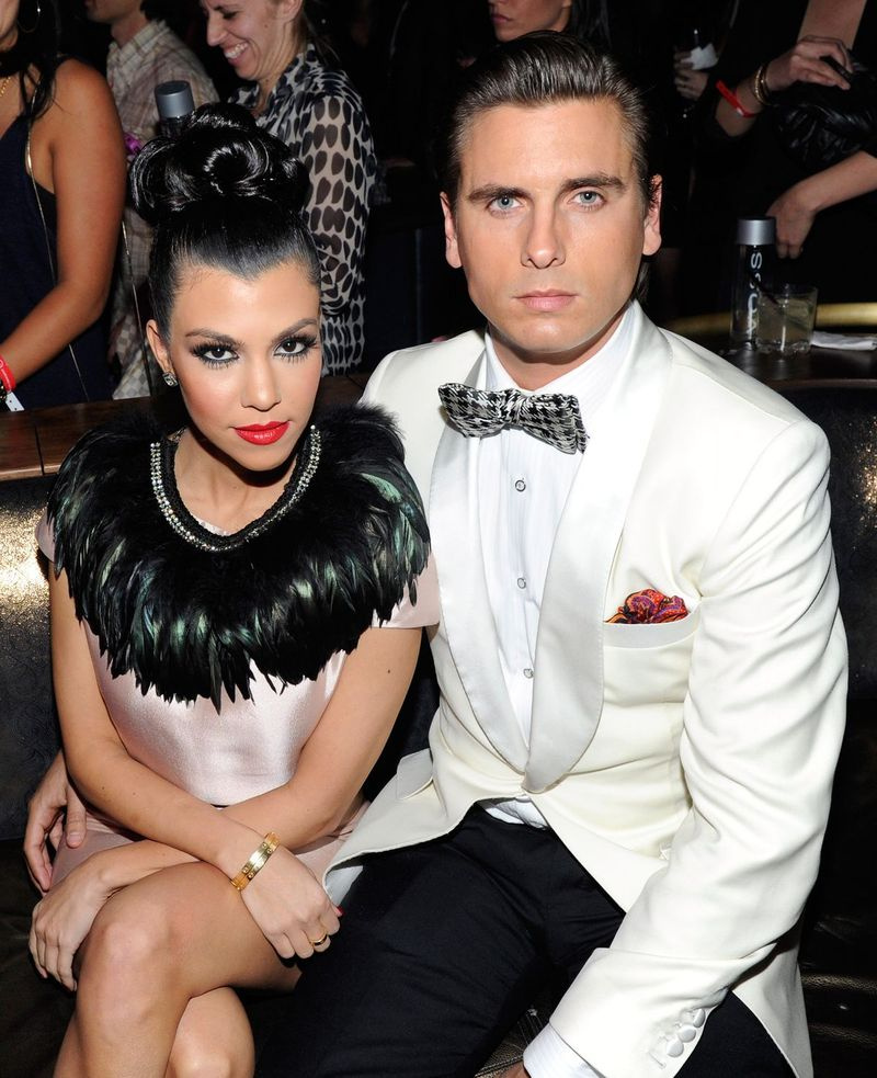 Kourtney Kardashian in Scott Disick se udeležujeta predstavitve zakulisnih predstavitev AG Adriana Goldschmieda: pobude v Cosmopolitanu v Las Vegasu leta 2011.