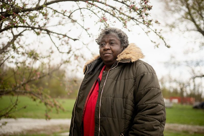 Stephany Hammond siger, at kampagnen for en ny naturgasrørledning har været vildledende. Mange mennesker lever, som de vil - ikke fordi de er fattige og uvidende og ikke har noget valg, siger hun.