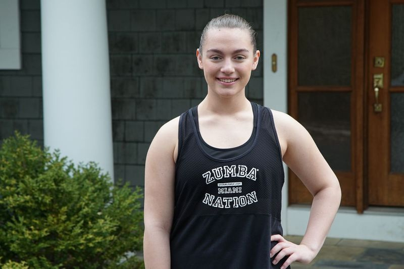 Julia Kerpel, de 15 años, es instructora certificada de Zumba.