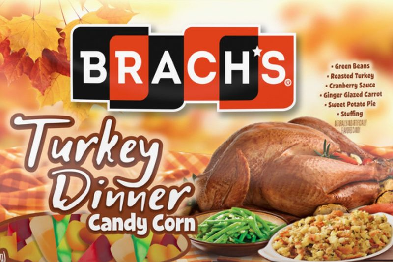 Turkey Dinner Candy Corn je k dispozícii v zúčastnených predajniach Walgreen.