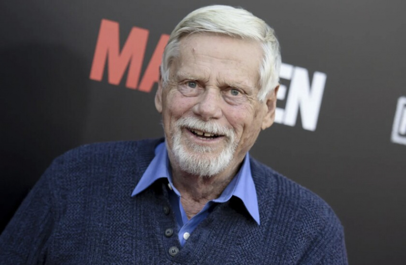   Robert Morse aparece en la lectura en vivo y el final de la serie de “Mad Men” celebrado en Los Ángeles el 17 de mayo de 2015. Richard Shotwell/Invision/AP