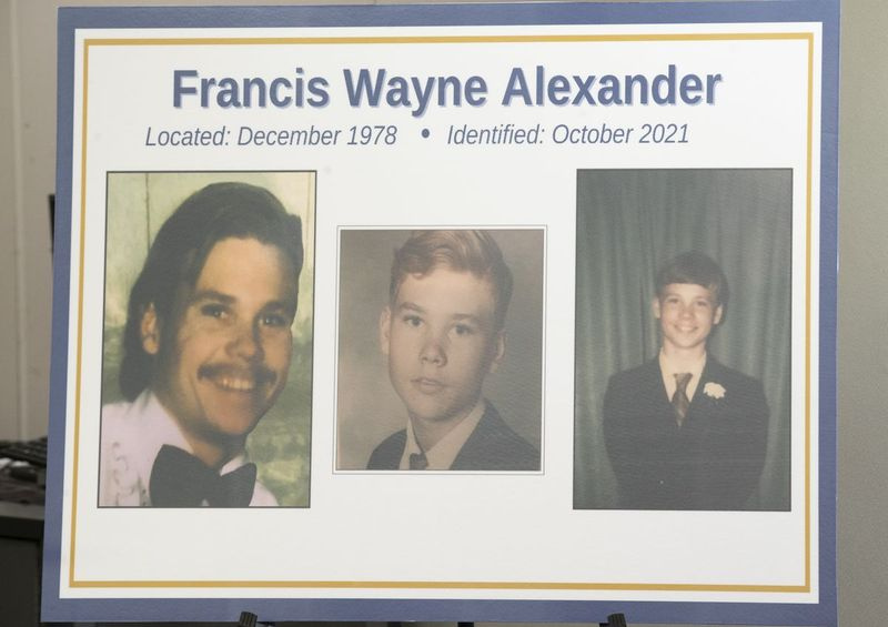 Genealoogia teave aitas Cooki maakonna uurijatel tuvastada Francis Wayne Alexanderi kui John Wayne Gacy ühe tuvastamata ohvri. | Brian Rich / Sun-Times