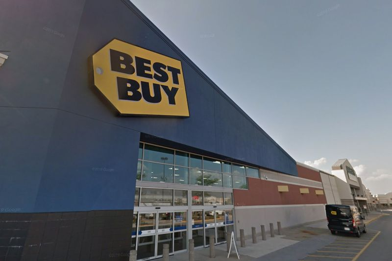 Best Buy, 15852 South La Grange Road