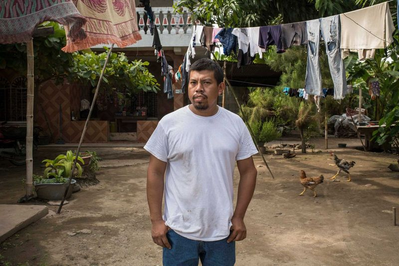 Jorge Matias siger, at han er ved at vænne sig til livet i Guatemala, landet han forlod som teenager i 2003. Han bor nu hos slægtninge i et hus bygget for de penge, han tjente i Chicago og sendte til sin mor.