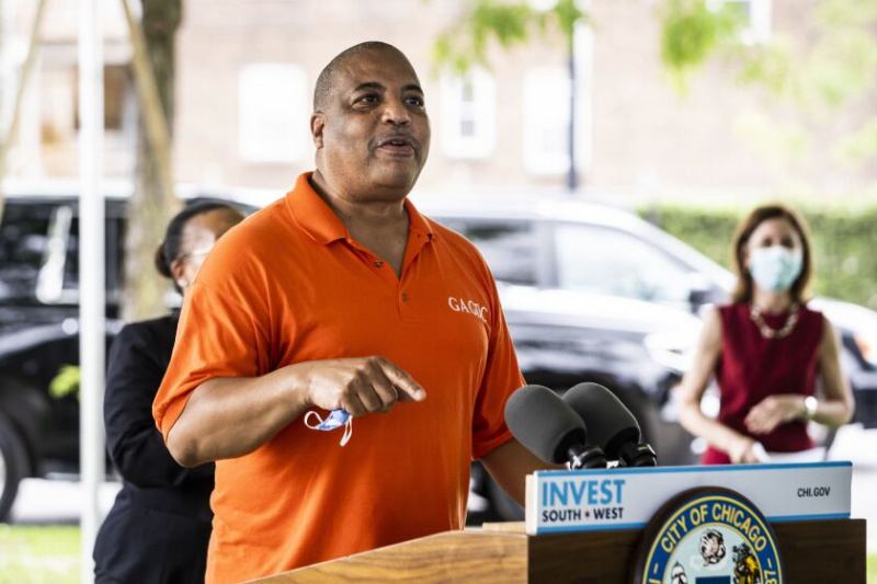   Carlos Nelson, director ejecutivo de Greater Auburn Gresham Development Corporation.