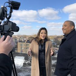 Ji Suk Yi dan Carlos Nelson dari Greater Auburn Gresham Development Corporation. | Rubye Lane/ Sun-Times