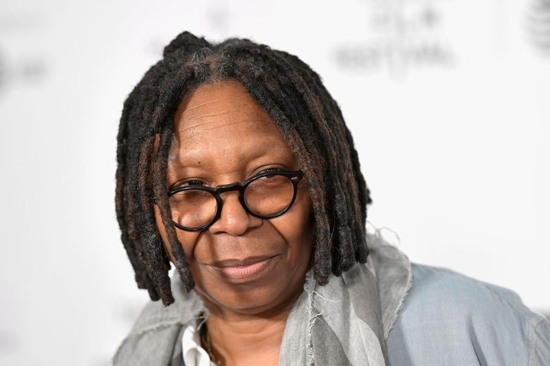 Whoopi Goldberg balandžio mėn. | Roy
