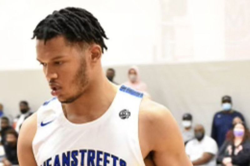 Ty Rodgers spielt mit Meanstreets.