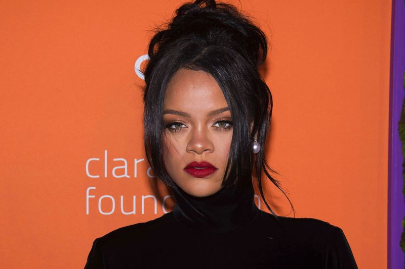 Rihanna ankommer den femte årlige Diamond Ball fordelsgallaen i New York forrige uke.