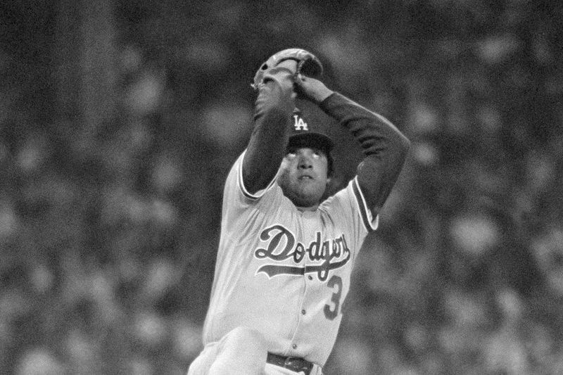 Los Angeles Dodgers pitcher Fernando Valenzuela var en av stjärnorna under 1981 års basebollsäsong.
