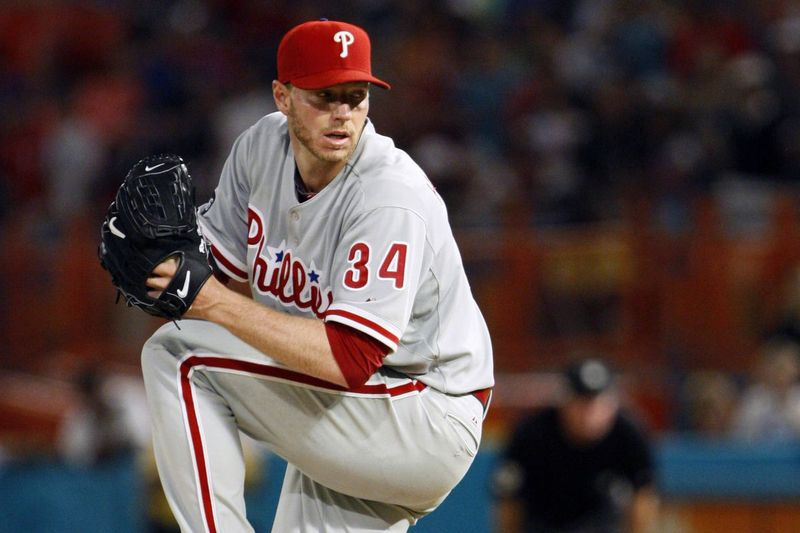 Według raportu NTSB, Baseball Hall of Famer Roy Halladay wykonywał manewry wysokiego ryzyka, zanim jego prywatny samolot rozbił się w 2017 roku.