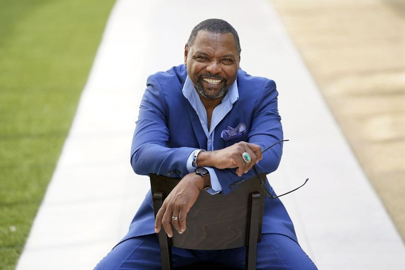 Petri Hawkins Byrd yra antstolė realybės teismo televizijos programoje Judge Judy,