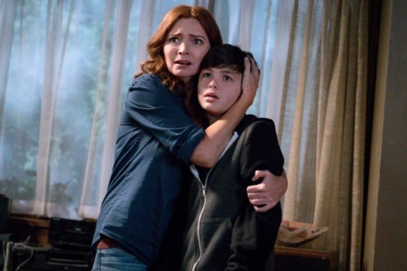 Brigid Brannagh a Logan Williams v epizóde seriálu CW Supernatural.
