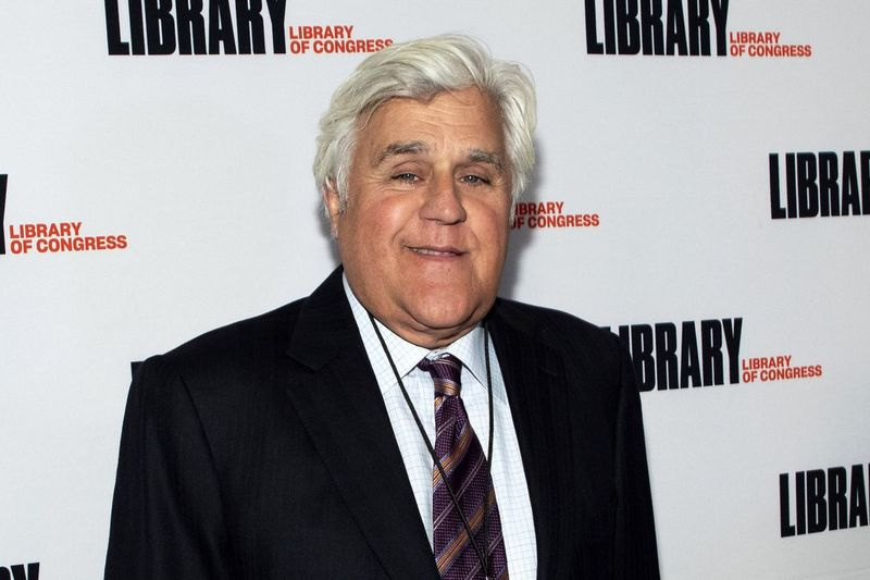 Jay Leno bierze udział w koncercie honorowym Gershwin Prize w Waszyngtonie 4 marca 2020 r. Leno jest gospodarzem You Bet Your Life, rebootu teleturnieju Groucho Marx, który zadebiutuje w poniedziałek w stacjach telewizyjnych Fox.