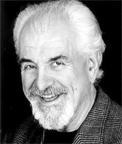 Louis Zorich stammt aus Chicago und studierte an der Roosevelt University und der Goodman School of Drama. | Facebook