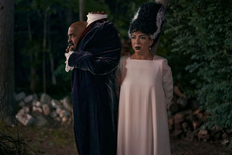 Tim Meadows als Mr. Lester Herlihy und Maya Rudolph als Mrs. Herlihy. Kr. Scott Yamano/NETFLIX 2020