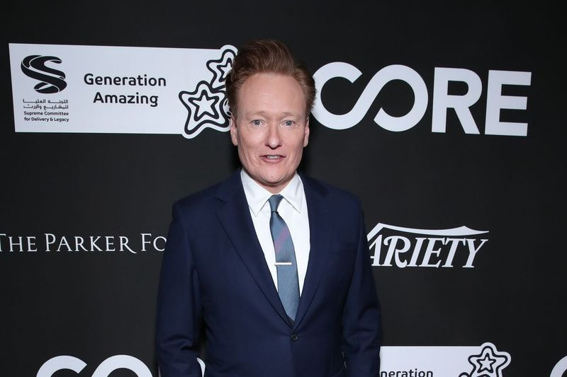 Conan O’Brien bierze udział w gali z okazji 10. rocznicy Benefiting CORE prowadzonej przez Seana Penna, Bryana Lourda i Vivi Nevo w Wiltern Theatre 15 stycznia 2020 r. w Los Angeles w Kalifornii.