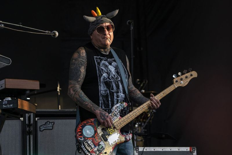 Sublime with Rome uppträder på dag två av Riot Fest i Douglass Park.