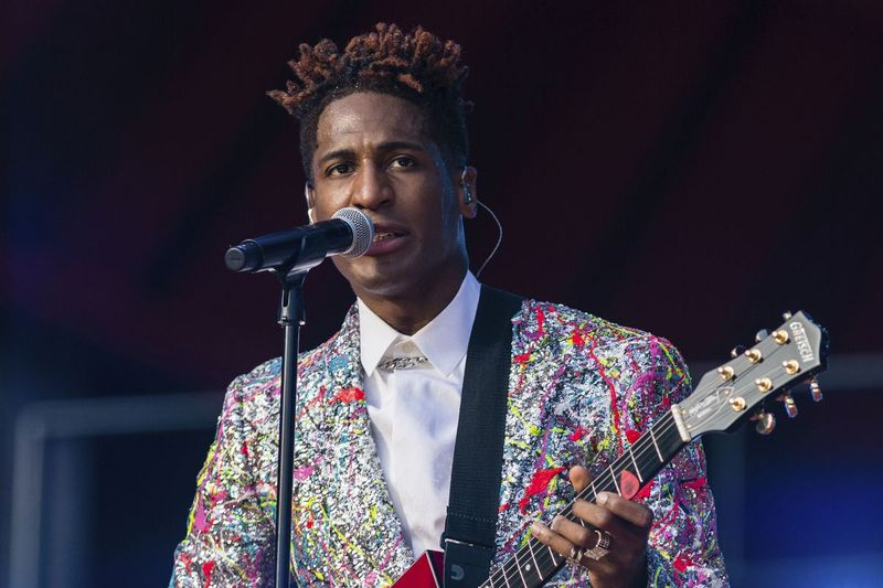 Jon Batiste nastopa med festivalom Global Citizen 25. septembra 2021 v New Yorku.