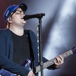 Fall Out Boy uzstājas Wrigley Field. | Ešlija Rezina/Sun-Times