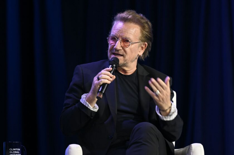  Bono er på vej til en ny turné - denne for at promovere hans erindringer. 