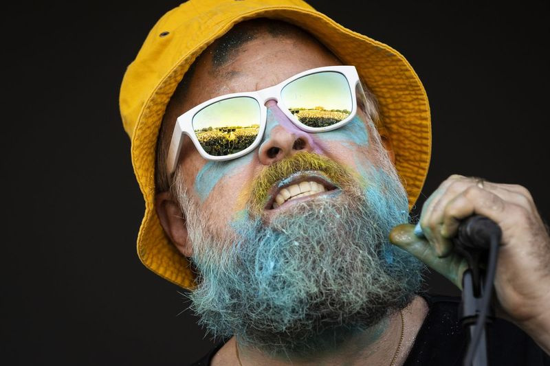 Tim Harrington fra Les Savy Fav optræder på dag 3 af Riot Fest.