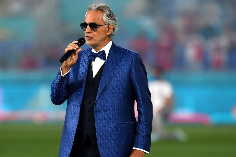 Andrea Bocelli atlieka „Nessun dorma“ prieš UEFA Euro 2020 čempionato A grupės rungtynes ​​tarp Turkijos ir Italijos „Stadio Olimpico“ 2021 m. birželio 11 d. Romoje, Italijoje.