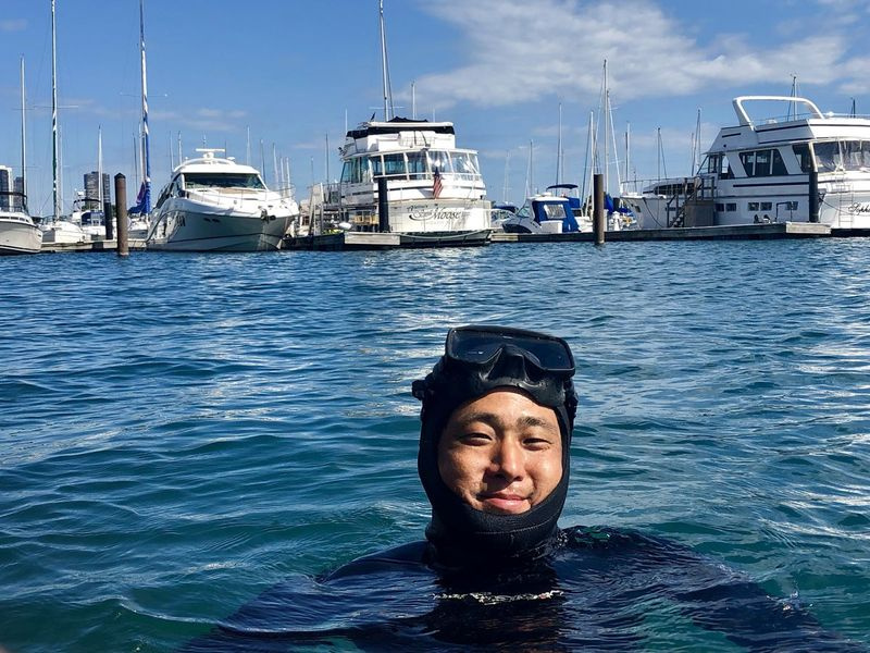 Yohei Yamada Michigani järves Burnhami sadamas.