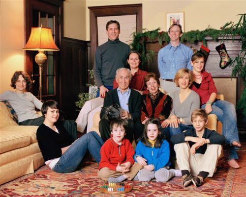 Paul Kraus (sittande i mitten) med sin familj. | Familjefoto