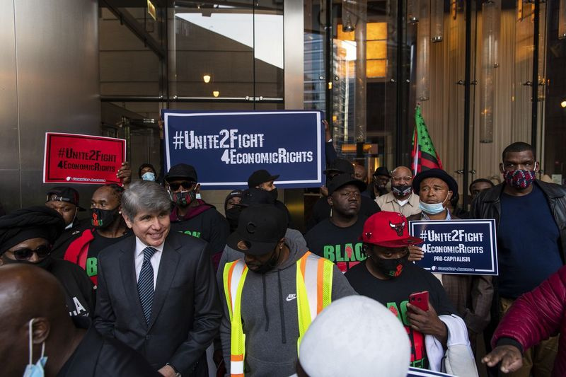 O ex-governador Rod Blagojevich comparece a um evento na Trump Tower organizado por um controvertido substituto negro do presidente Donald Trump na quinta-feira, 22 de outubro de 2020. | Tyler LaRiviere / Sun-Times