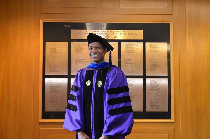 Lawrence Crosby memperoleh PhD dalam bidang kejuruteraan dari Northwestern University pada Jun 2018 | Foto yang disediakan