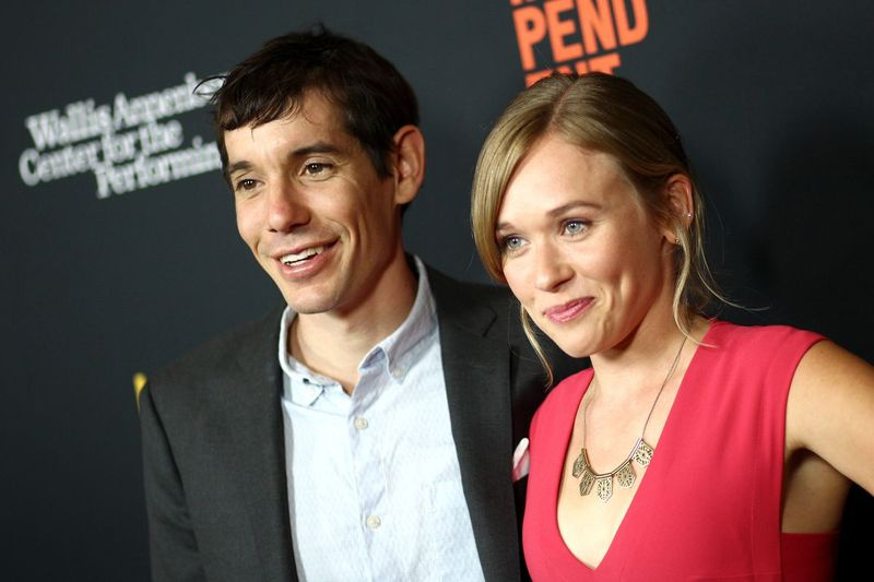 Alex Honnold dan teman wanita Sanni McCandless menghadiri tayangan perdana Los Angeles Free Solo pada 27 September 2018. | Imej Tommaso Boddi/Getty