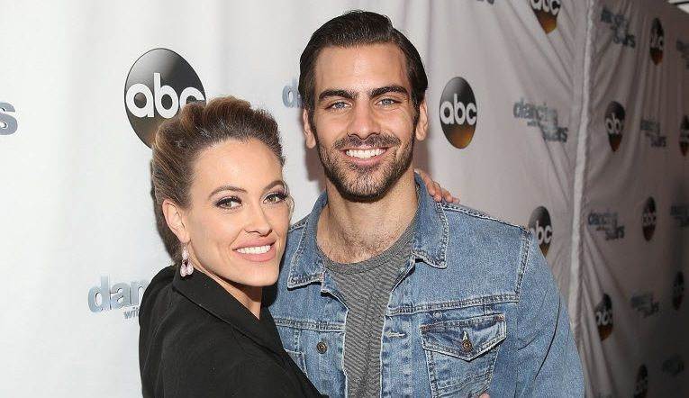 Peta Murgatroyd och Nyle DiMarco deltar i firandet av Dancing With The Stars semifinalavsnitt den 16 maj 2016 i Los Angeles, Kalifornien. | Foto av Jesse Grant/Getty Images