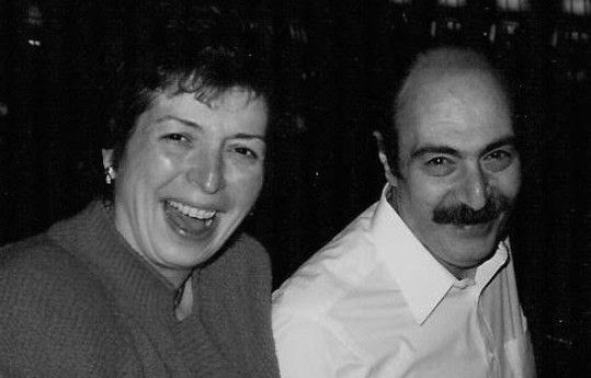 Augie dan Phyllis Morelli bekerja bersama di delis Augustino mereka. | Foto keluarga