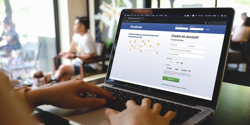 Tahap Karyawan Facebook