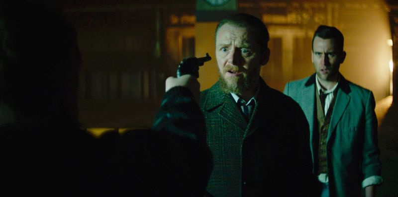Saimons Pegs filmā Termināls atveido pašnāvniecisku profesoru. | RLJE FILMAS