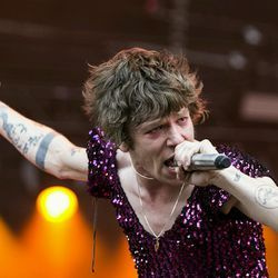 Cage the Elephant cântă la Lollapalooza 2017 în Grant Park. | Ashlee Rezin/Sun-Times