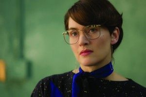 Kate Winslet jako Joanna Hoffman ve filmu Steve Jobs. | Univerzální obrázky